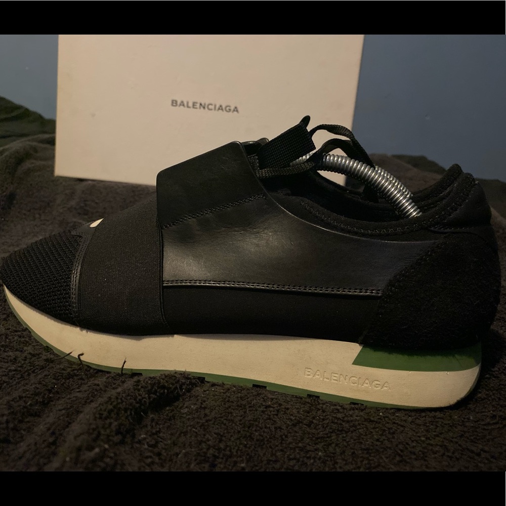 balenciaga race runners green